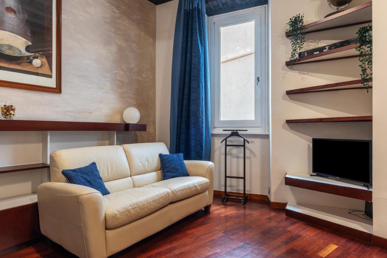 Piazza Navona Petite House Apartment Roma Ngoại thất bức ảnh